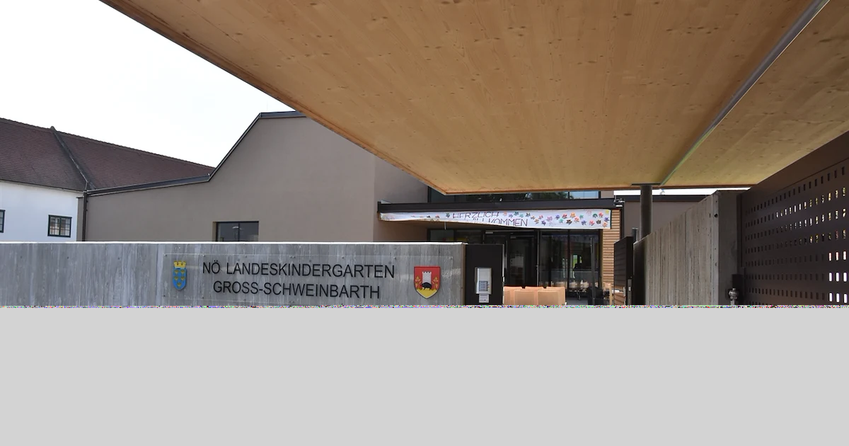 Neuer Landeskindergarten Groß-Schweinbarth, etwa fünf Gehminuten vom Haus entfernt